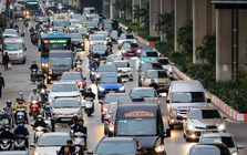Hà Nội đề xuất hỗ trợ đến 20 triệu đồng cho hộ nghèo đổi xe máy xăng sang xe điện