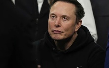 SpaceX gọi vốn lịch sử, tỉ phú Elon Musk chạm mốc tài sản chưa từng có
