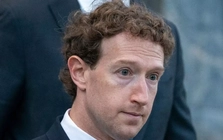 Facebook sập toàn cầu, Mark Zuckerberg 'bốc hơi' hàng tỷ USD?