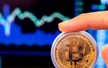 Giải mã cú trượt dài khiến thị trường bitcoin 'bốc hơi' 1.200 tỷ USD