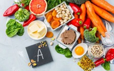 Cô gái trẻ bất ngờ thiếu máu nặng dù bữa nào cũng có thịt cá, bác sĩ chỉ lý do