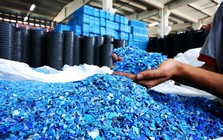 Công ty đầu ngành nhựa triệu tập họp bất thường sau khi thành viên HĐQT bị khởi tố