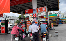 Xăng E5 bỗng đắt hàng, đề xuất kéo dài thời gian lưu thông