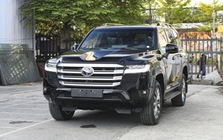 Toyota Land Cruiser 'kèm lạc' vẫn đắt khách hơn nhiều xe phổ thông dưới 1 tỷ đồng tại Việt Nam: Bán hơn 300 chiếc từ đầu năm, doanh số duy trì đều