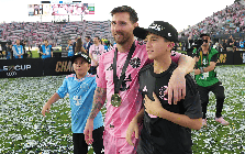 Messi dạy con thế nào: Không điện thoại, không áp lực, tiết lộ điều không muốn các con giống mình