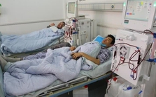 Người đàn ông 28 tuổi bị suy thận, bác sĩ nhắc: "5 việc âm thầm bào mòn thận, nhiều người chủ quan vẫn làm mỗi ngày"