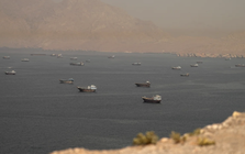 Iran cho phép tàu thuyền tự do đi qua eo biển Hormuz trong vòng 60 ngày