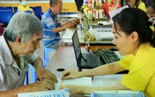 Hơn 20.000 người ở Hà Nội nguy cơ gián đoạn nhận lương hưu tháng 7