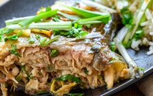 KHÔNG PHẢI cá thu hay cá hồi, mùa hè có 1 loại cá được ví như "thuốc cường phổi" của người Việt
