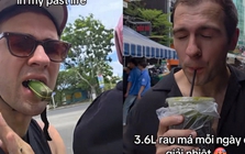 Khách Mỹ tự nhận là “Tây Thanh Hóa” gây sốt với món pizza nem chua rau má