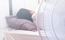 Kiểu bật quạt qua đêm khi đi ngủ được cảnh báo không nên: Nhiều nhà vẫn đang làm mỗi ngày
