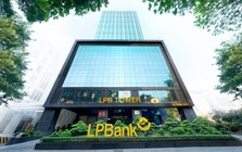 Ông Phạm Nhật Vượng nắm gần 5% vốn LPBank