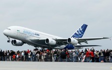 Phát hiện vết nứt bất thường trong cánh, hơn chục "gã khổng lồ" của bầu trời Airbus A380 bị kiểm tra khẩn cấp