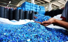 Vietcap: Giá PVC có thể bước vào chu kỳ phục hồi, biên lợi nhuận quý 2 một "ông lớn" ngành nhựa duy trì mức cao