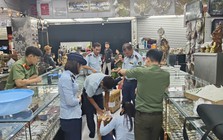Công an đồng loạt kiểm tra đột xuất 8 cơ sở kinh doanh