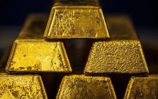Phát hiện một quốc gia láng giềng Việt Nam mạnh tay "gom" gần 700 tấn vàng