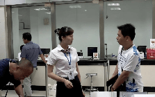 Mang 9,6 tỷ đồng tiền đền bù đất đi gửi tiết kiệm, 1 năm sau người đàn ông được ngân hàng thông báo: “Chúng tôi chưa từng nhận tiền của anh”