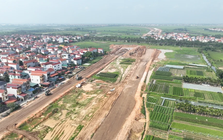 Nhiều nhà đầu tư bất động sản méo mặt vì 'đu đỉnh'