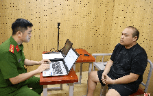 Công an điều tra nhiều tài khoản ngân hàng có hạn mức giao dịch từ 1 đến 3 tỷ đồng: Nhiều người ở Hà Nội, TP.HCM, Đà Nẵng... bị bắt