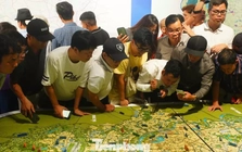 Hàng nghìn người chen chân xem triển lãm Quy hoạch tổng thể Thủ đô tầm nhìn 100 năm