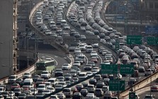 44 triệu xe điện được nuông chiều quá lâu, Trung Quốc "thấm đòn"?