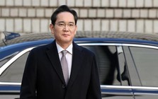 AI, chip bán dẫn đưa Chủ tịch Samsung Electronics lọt top 50 người giàu nhất thế giới