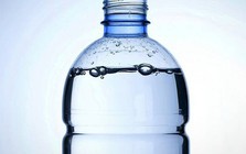 Tại sao đều là nước lọc mà các thương hiệu nước đóng chai lại có vị khác nhau?