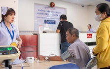 Khám chữa bệnh ngày nghỉ vẫn có thể được hưởng BHYT
