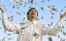 2 triệu người thành triệu phú đôla nhờ đầu tư chứng khoán