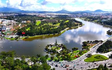 Đà Lạt thành trung tâm du lịch quốc tế, Đức Trọng là trung tâm hành chính