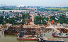 Tăng tốc thi công siêu cầu Tứ Liên gần 20.000 tỷ, hoàn thành hàng trăm cọc móng sau hơn 1 năm khởi công
