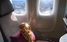 Bị trục xuất ngay tại sân bay, trọng tài World Cup cay đắng bay ngược 10 tiếng về nước