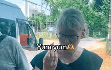 Khách Tây và chuyện ăn mít khi đến Việt Nam: Viết được thành tiểu thuyết 1.000 chương