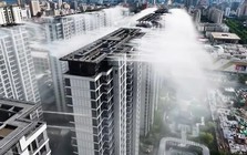 Trung Quốc tung tuyệt chiêu "mưa sân thượng" dập tắt nắng nóng: Giải pháp hạ nhiệt đô thị thông minh hay chỉ là chiêu trò tạo hiệu ứng?