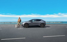 Lynk & Co tăng tốc chiến lược điện hóa bằng mẫu SUV đô thị mới