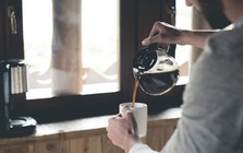 Kiểu uống cà phê có hại cho nam giới