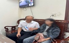 Công an điều tra giao dịch chuyển khoản với nội dung sau: Một người phụ nữ SN 1975 làm việc với lực lượng chức năng
