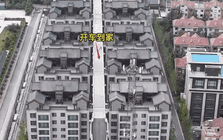 Bái phục "pháp sư Trung Hoa": Tứ hợp viện chễm chệ trên nóc chung cư 6 tầng, ô tô chạy 1 lèo lên đỉnh nóc