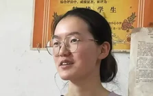 Nữ sinh đứng đầu kỳ thi đại học ở Trung Quốc