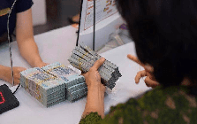 Cơ quan thuế thông báo đến nhiều người nộp thuế có tên trong danh sách: Sẽ bị trích tiền từ tài khoản ngân hàng