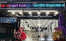 Tiệm kim cương có tiếng tại TP.HCM cam kết ‘không đóng cửa, vẫn thu đổi’ nhưng mong khách hàng ‘đừng bán lúc này’
