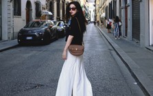 Tiểu thư Bắc Kinh 42 tuổi vẫn đẹp kiều diễm: Style tối giản nhưng sang đến từng khung hình