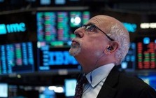 Khối ngoại chi hàng trăm tỷ "gom" một mã Bluechips trong ngày VN-Index lao dốc hơn 40 điểm