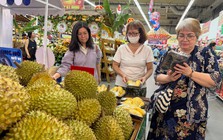 Bơ, sầu riêng rẻ chưa từng có, siêu thị hút khách mua sắm
