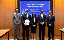 Doanh nghiệp bán dẫn top 10 thế giới trao bức thư đặc biệt cho Trung tâm Tài chính Quốc tế TP.HCM
