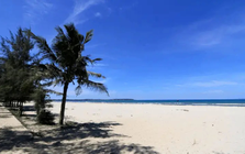 Không phải Cửa Đại, An Bàng, đây là bãi biển được báo Mỹ vinh danh: Dài chỉ 7km, dễ nhầm với nơi khác