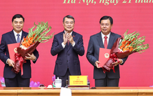 Thủ tướng trao quyết định giao Quyền Bộ trưởng Bộ Nội vụ; bổ nhiệm Thứ trưởng Thường trực Bộ Dân tộc và Tôn giáo