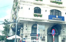 Tin mới việc cửa hàng kim cương nổi tiếng Cần Thơ 'cửa đóng then cài'