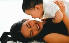 Xu hướng công thức ít bọt đang thay đổi cách cha mẹ chọn nước rửa bình sữa