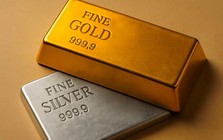 Quỹ bạc lớn nhất thế giới bán ròng gần 17 tấn trong một tuần